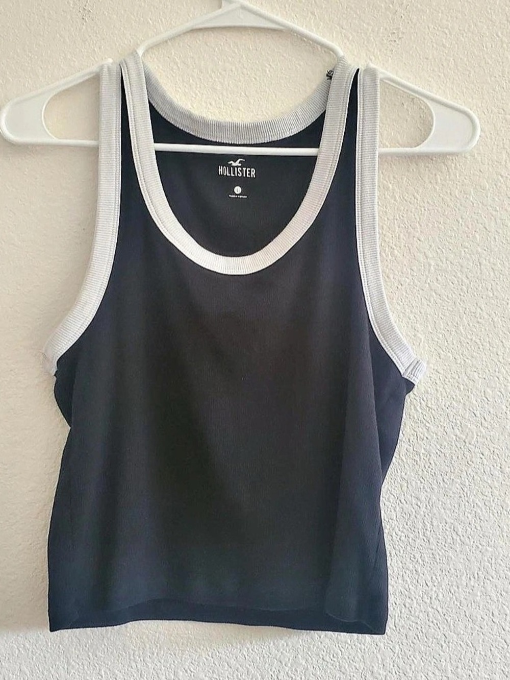 Hollister Ribbed Contrast Trim Tank Top Black & White Large